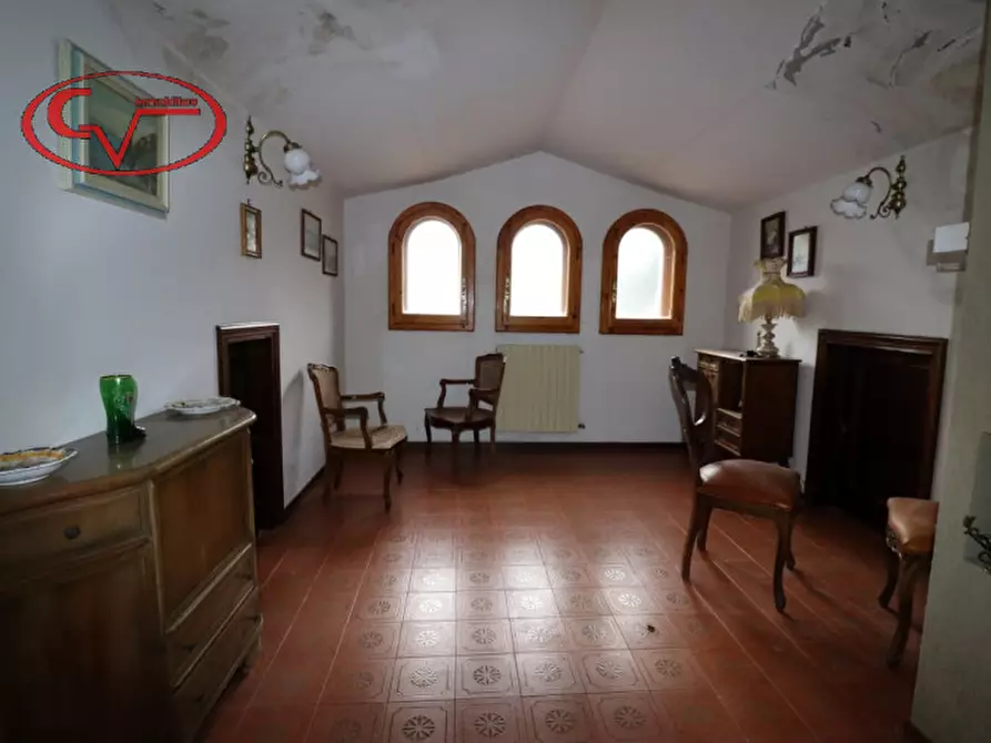 Immagine 21 di Villa in vendita  in ambra a Bucine