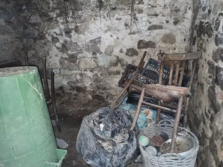 Immagine 5 di Garage in vendita  in Via Roma, Castiglione del lago a Magione