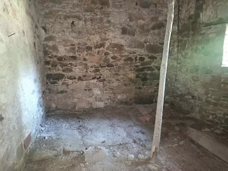 Immagine 6 di Garage in vendita  in Via Roma, Castiglione del lago a Magione