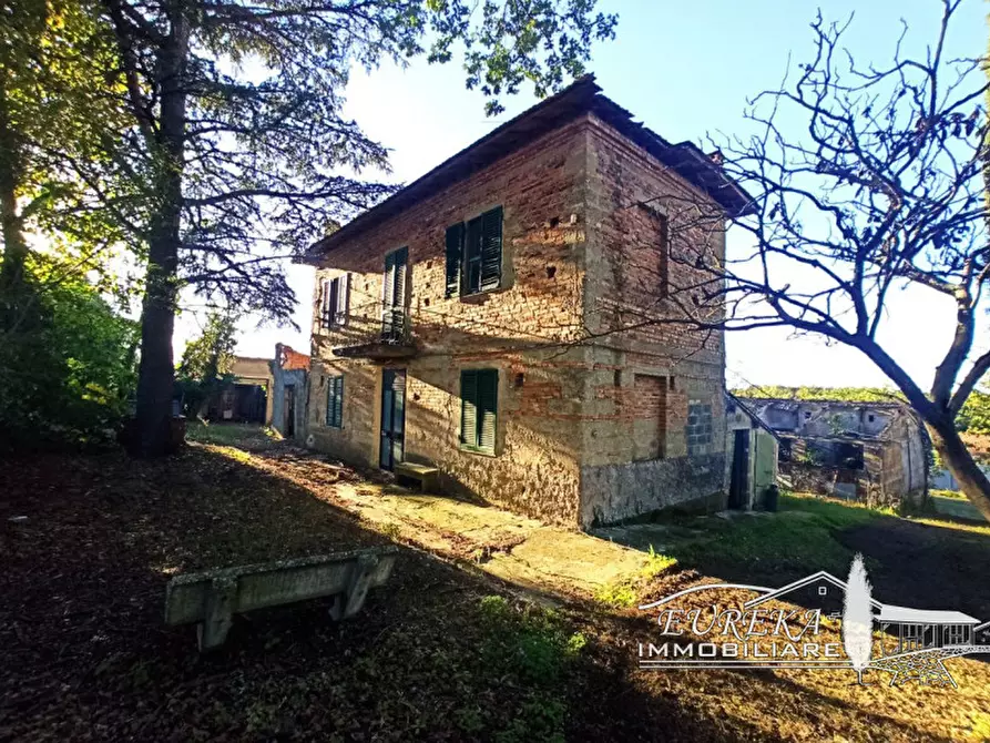 Immagine 2 di Attività commerciale in vendita  in Via Roma a Castiglione Del Lago
