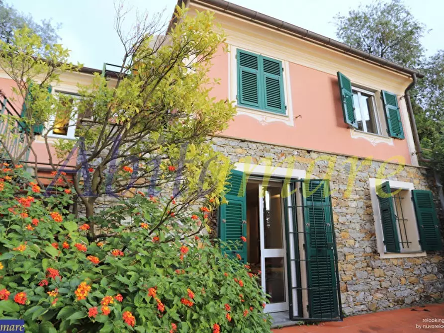 Immagine 20 di Villa in vendita  in Via Angela Schiaffino a Camogli
