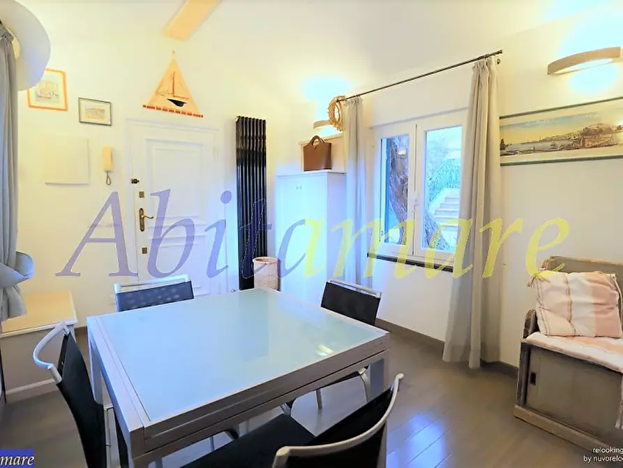 Immagine 24 di Villa in vendita  in Via Angela Schiaffino a Camogli