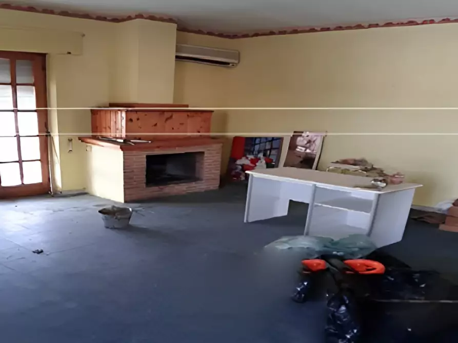 Immagine 1 di Appartamento in vendita  in via Roma, 75 a Sanluri