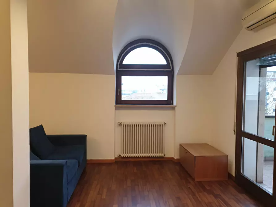 Immagine 5 di Appartamento in affitto  in VIA FACCIO a Vicenza