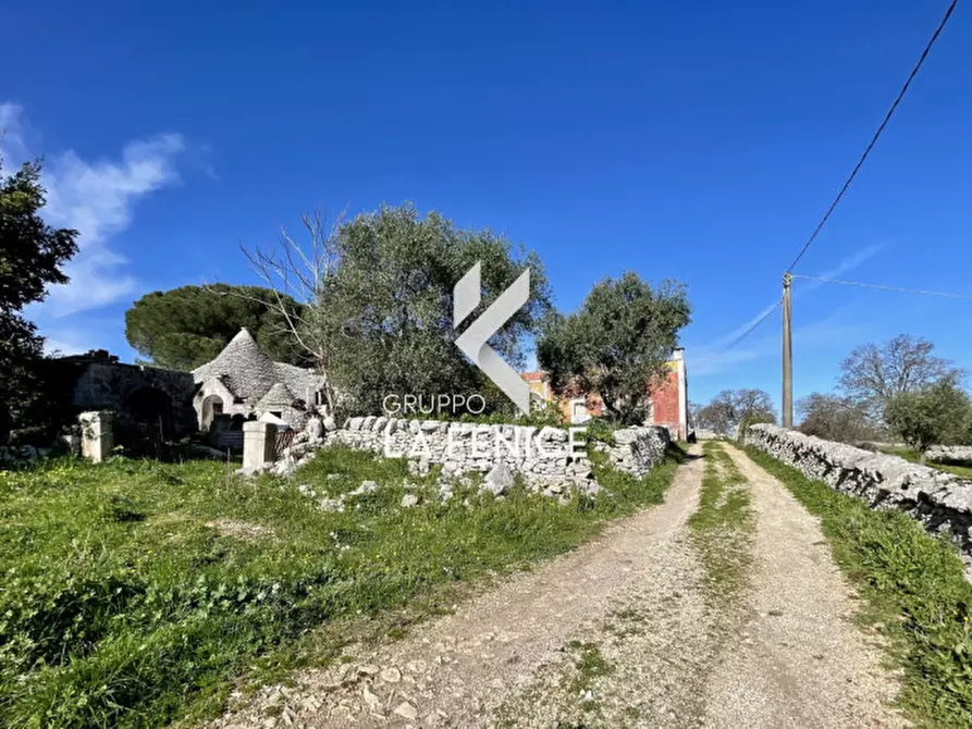 Immagine 20 di Rustico / casale in vendita  in CONTRADA PARCO TALLINAIO a Locorotondo