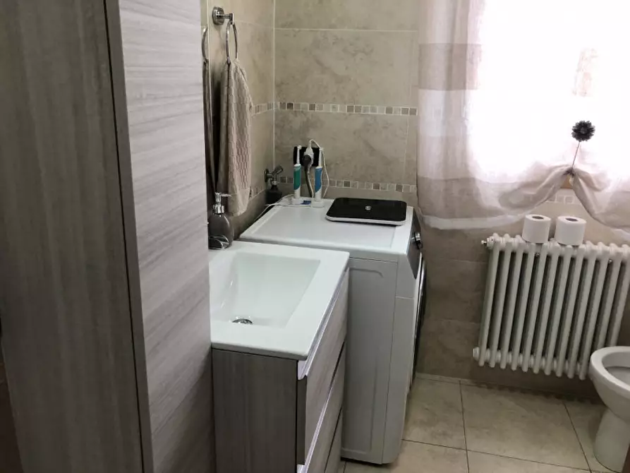 Immagine 11 di Appartamento in affitto  a Concordia Sulla Secchia