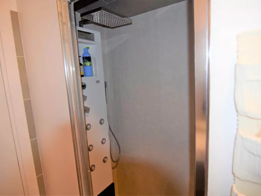 Immagine 21 di Casa bifamiliare in vendita  in VIA ASMARA a Jesolo