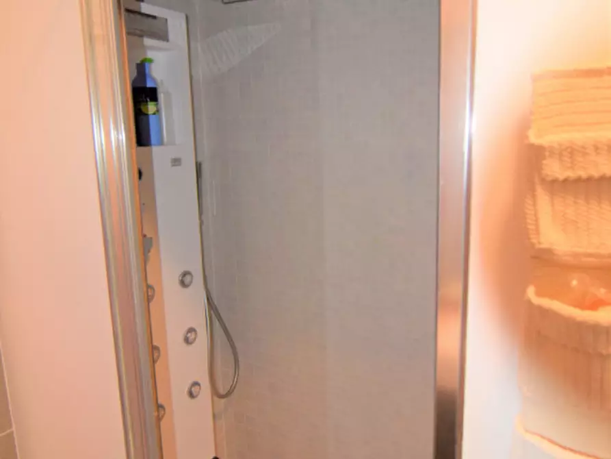 Immagine 22 di Casa bifamiliare in vendita  in VIA ASMARA a Jesolo