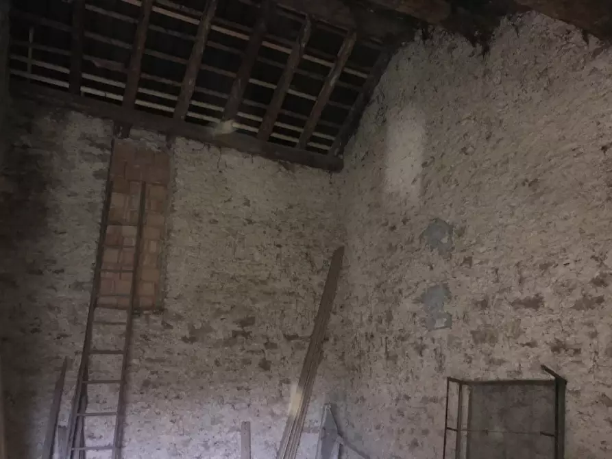 Immagine 2 di Rustico / casale in vendita  in via sacello a Gallio