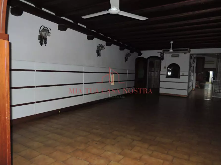 Immagine 2 di Negozio in affitto  in Pontecorvo a Padova