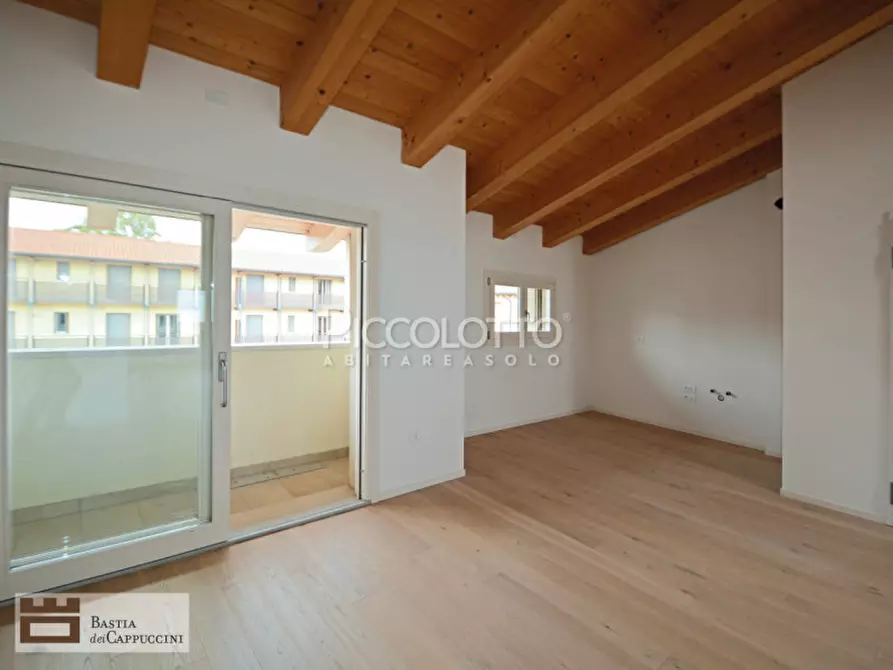 Immagine 3 di Appartamento in vendita  in Vicolo dei Cappuccini a Castelfranco Veneto