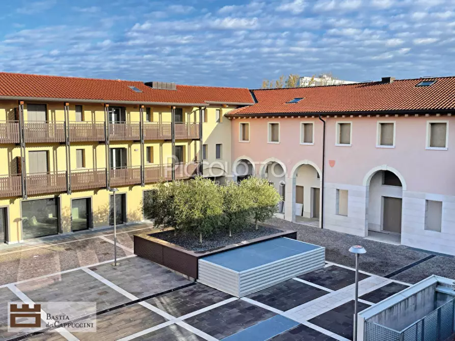 Immagine 5 di Appartamento in vendita  in Vicolo dei Cappuccini a Castelfranco Veneto