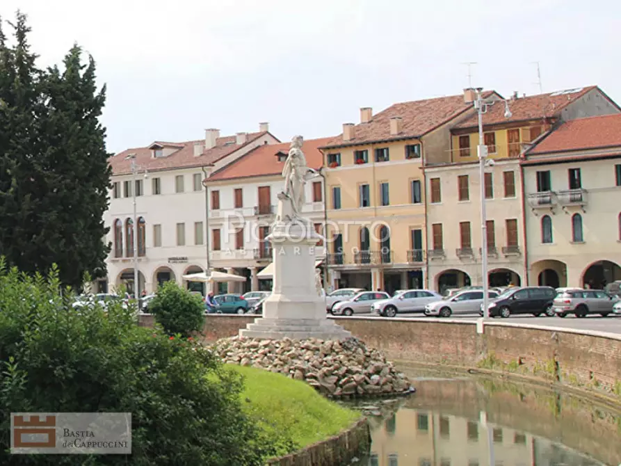 Immagine 17 di Appartamento in vendita  in Vicolo dei Cappuccini a Castelfranco Veneto