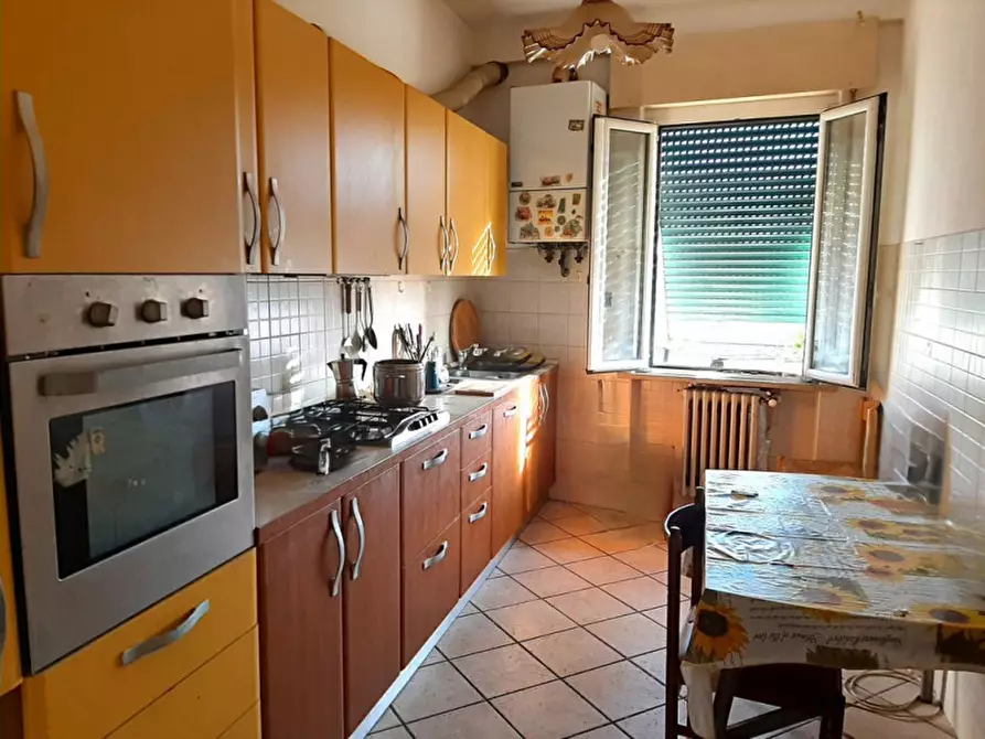 Immagine 3 di Appartamento in vendita  a Valeggio Sul Mincio