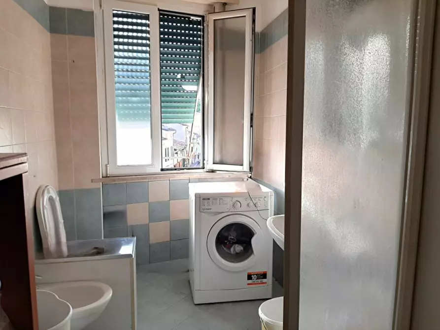 Immagine 8 di Appartamento in vendita  a Valeggio Sul Mincio