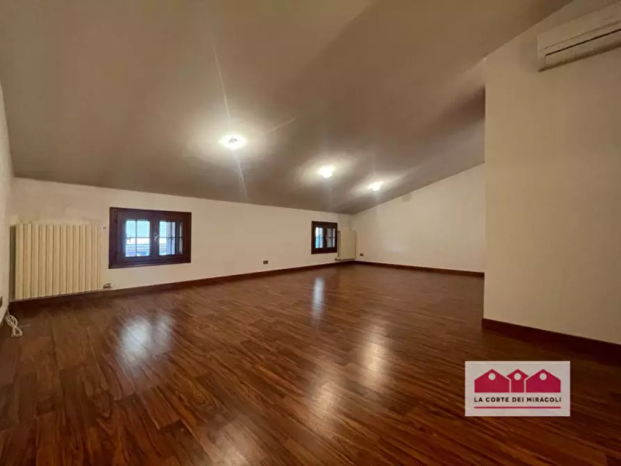 Immagine 20 di Casa bifamiliare in affitto  in via ragazzi del 99 a Castegnero