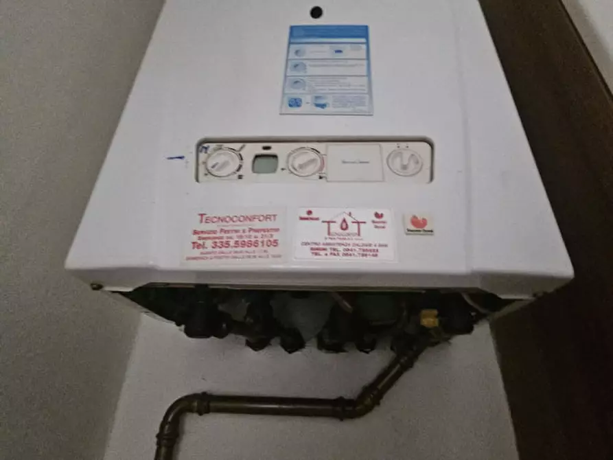 Immagine 15 di Appartamento in vendita  in Viale regina Margherita a Rimini