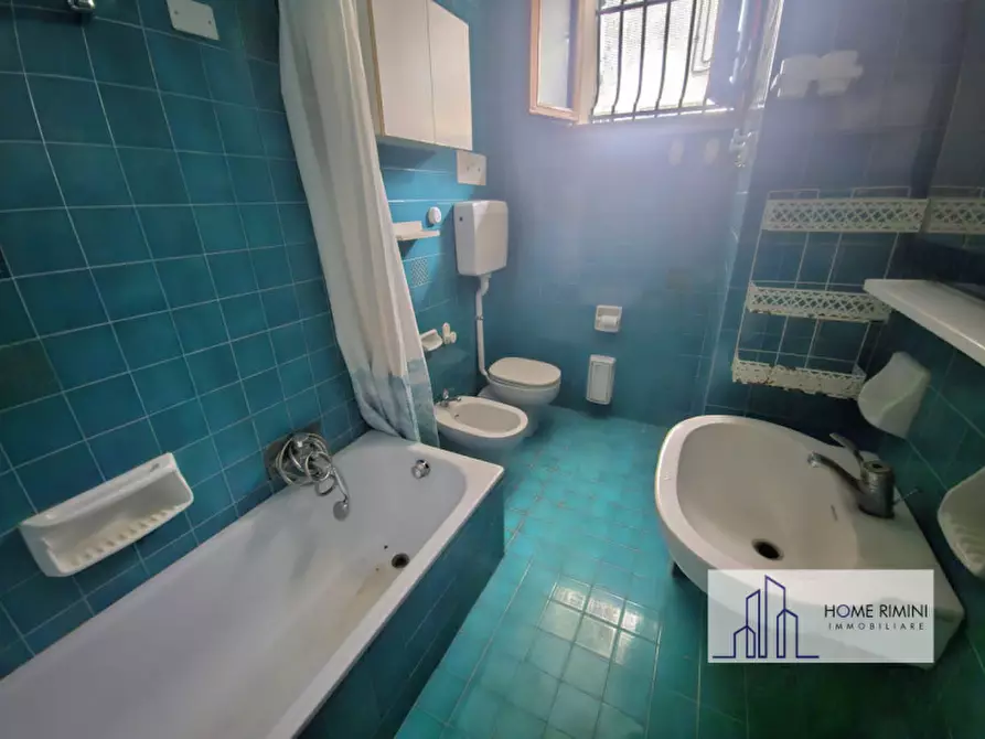 Immagine 17 di Appartamento in vendita  in Viale regina Margherita a Rimini