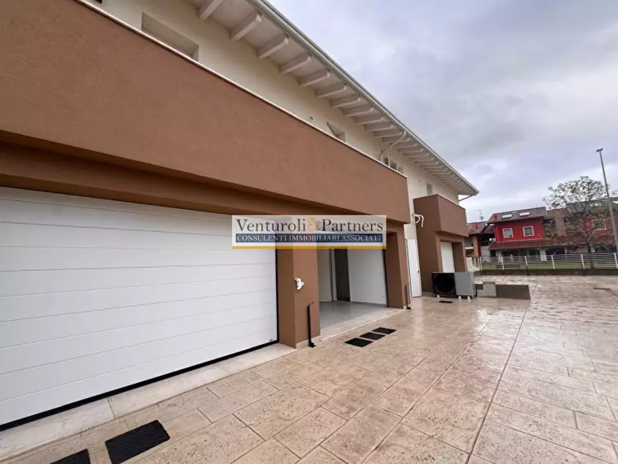 Immagine 3 di Casa trifamiliare in vendita  in via repubblica a Medole