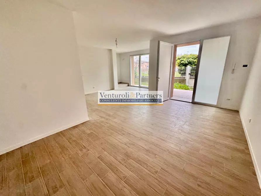 Immagine 10 di Casa trifamiliare in vendita  in via repubblica a Medole