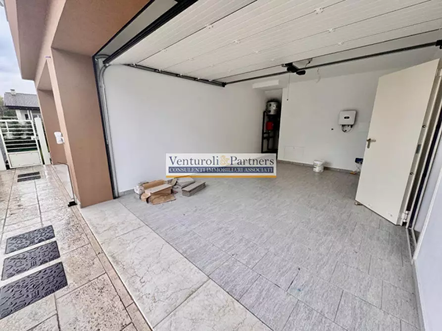 Immagine 11 di Casa trifamiliare in vendita  in via repubblica a Medole