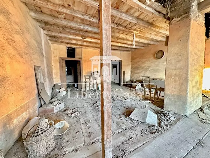 Immagine 5 di Rustico / casale in vendita  in Via Roma a Preseglie