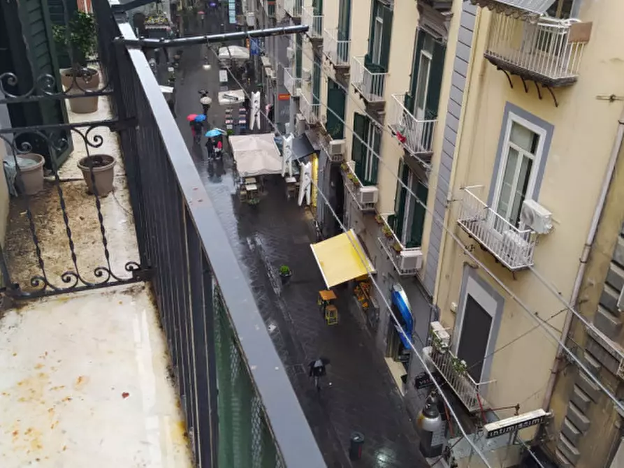 Immagine 21 di Appartamento in affitto  in Vico Santo Spirito Di Palazzo 33 a Napoli
