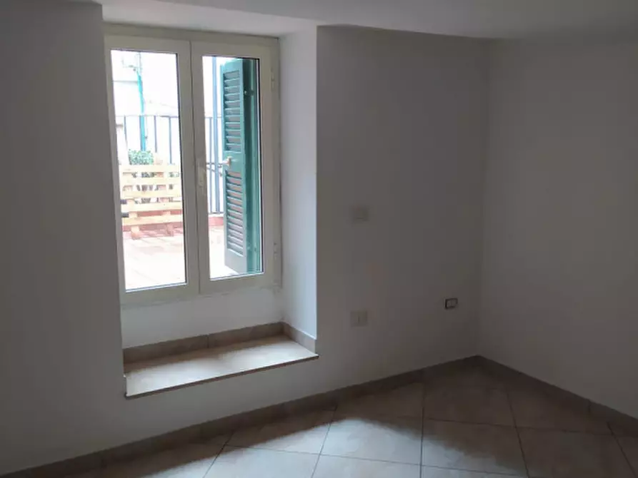 Immagine 26 di Appartamento in affitto  in Vico Santo Spirito Di Palazzo 33 a Napoli