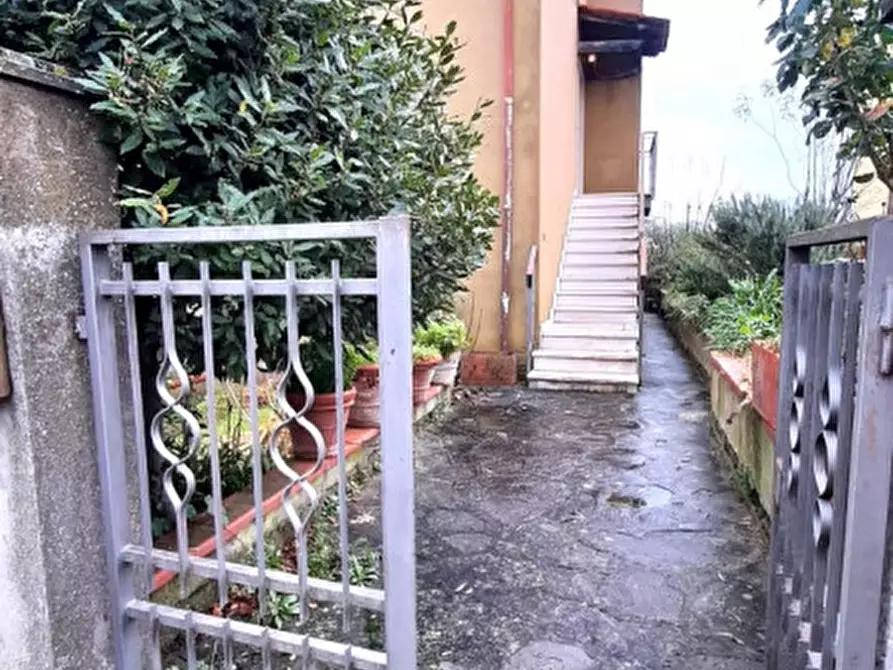 Immagine 32 di Appartamento in vendita  in Via Enrico Fermi a Laterina Pergine Valdarno