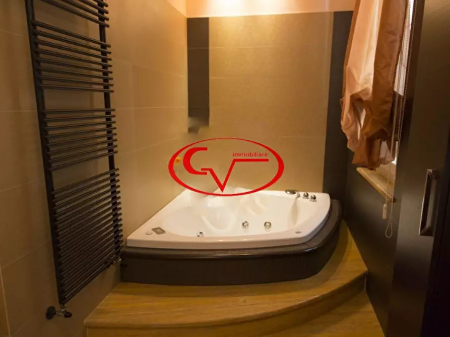 Immagine 25 di Villa in vendita  in Via Don Minzoni a Laterina Pergine Valdarno