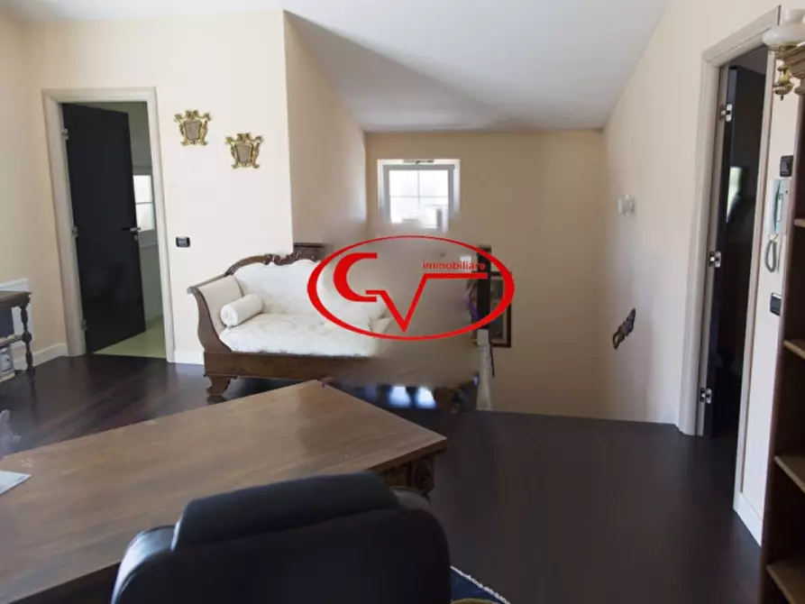 Immagine 28 di Villa in vendita  in Via Don Minzoni a Laterina Pergine Valdarno