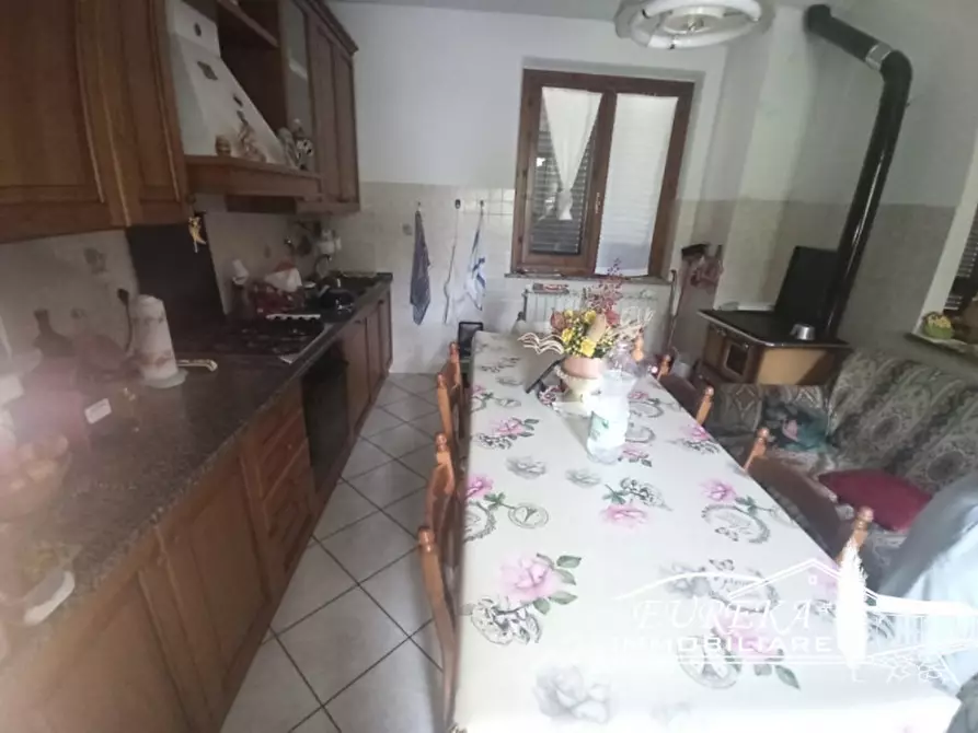 Immagine 6 di Villa in vendita  in Via Roma a Castiglione Del Lago