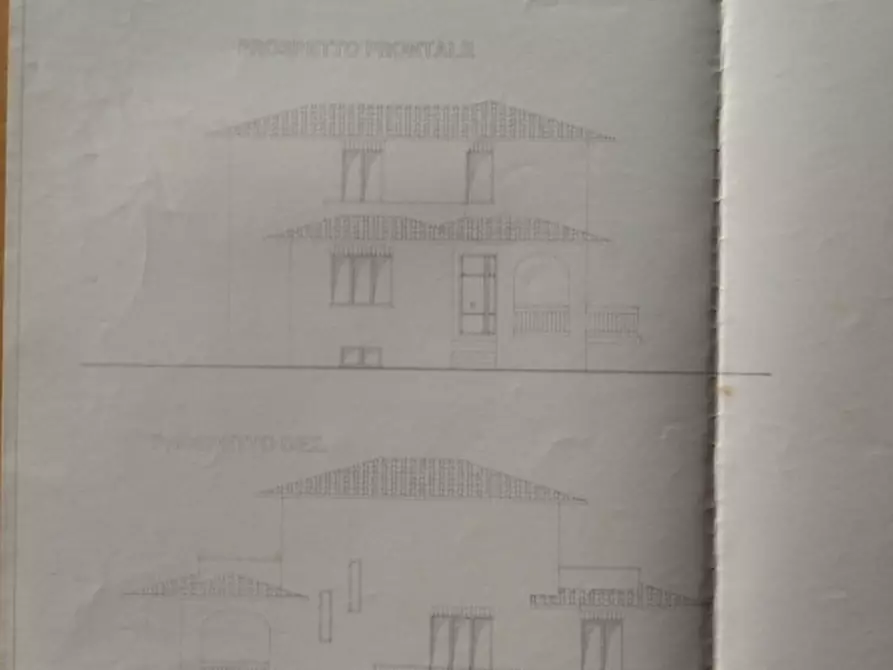 Immagine 24 di Villa in vendita  in Via Roma a Castiglione Del Lago
