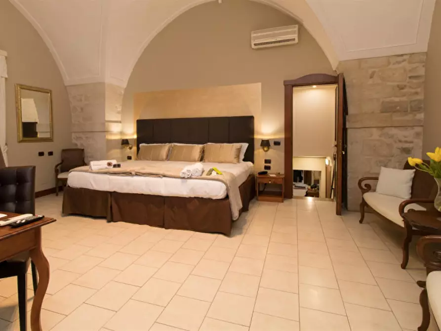 Immagine 3 di Palazzo in vendita  in Strada Campailla a Modica