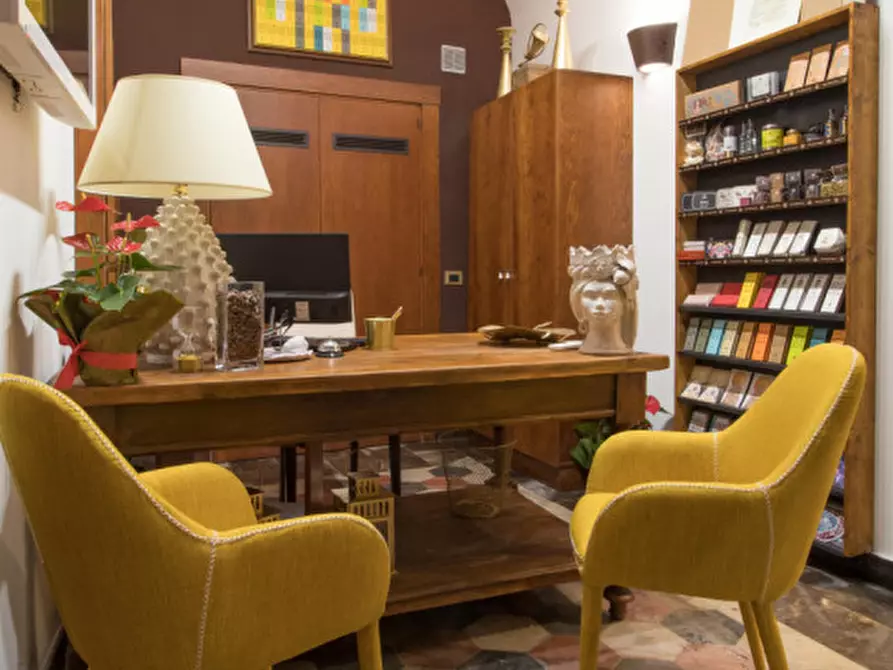 Immagine 12 di Palazzo in vendita  in Strada Campailla a Modica