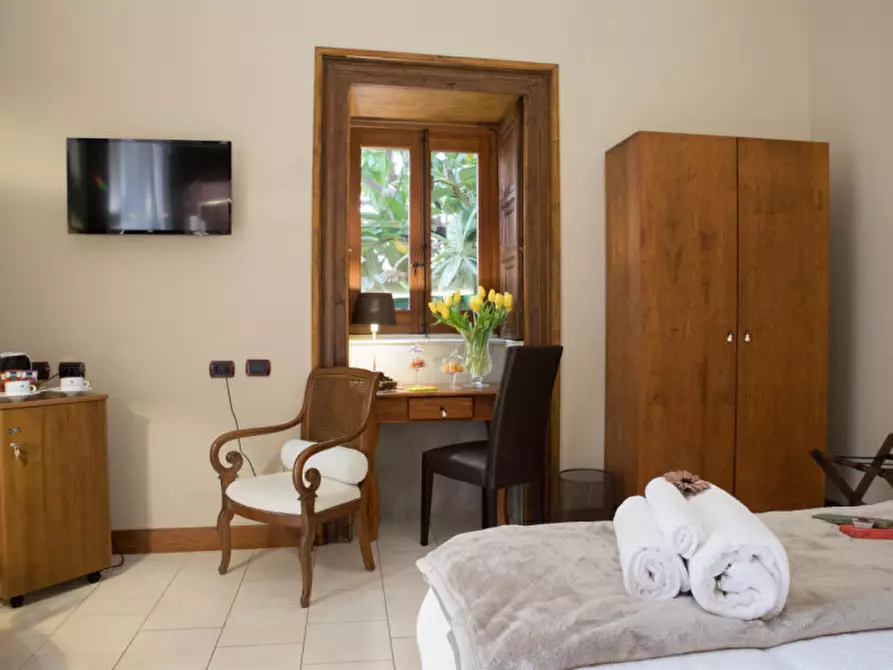 Immagine 13 di Palazzo in vendita  in Strada Campailla a Modica