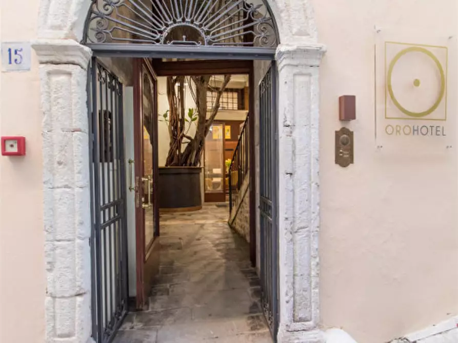 Immagine 22 di Palazzo in vendita  in Strada Campailla a Modica