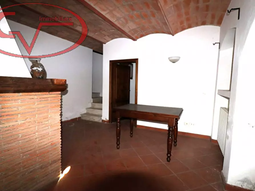 Immagine 41 di Villa in vendita  in via vespucci a Montevarchi