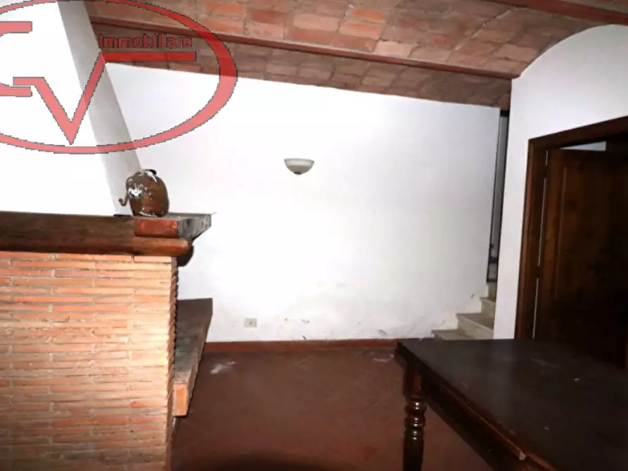 Immagine 42 di Villa in vendita  in via vespucci a Montevarchi