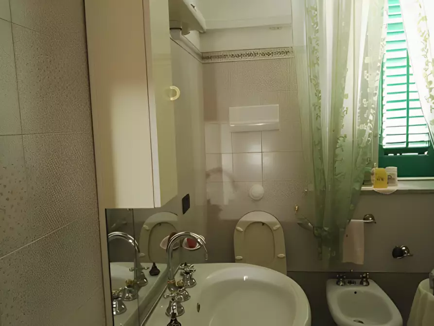 Immagine 3 di Appartamento in vendita  in VIA DELLE PALME, 11 a Bagheria