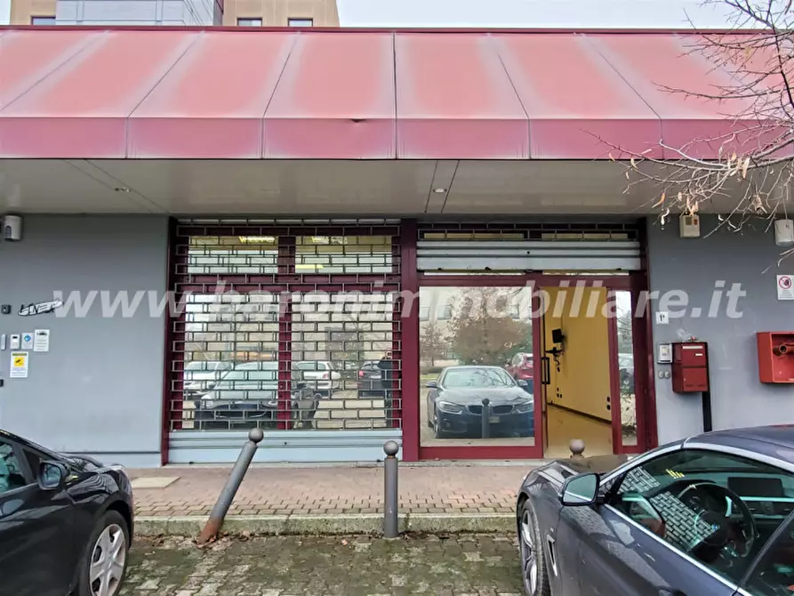Immagine 3 di Negozio in vendita  in Via dei Carpini 1H a Anzola Dell'emilia