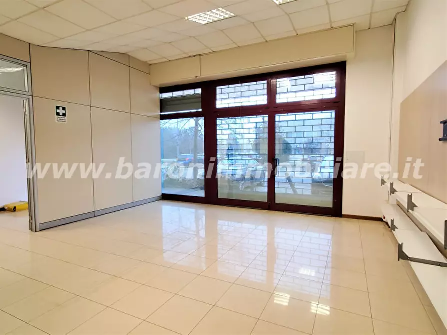 Immagine 6 di Negozio in vendita  in Via dei Carpini 1H a Anzola Dell'emilia