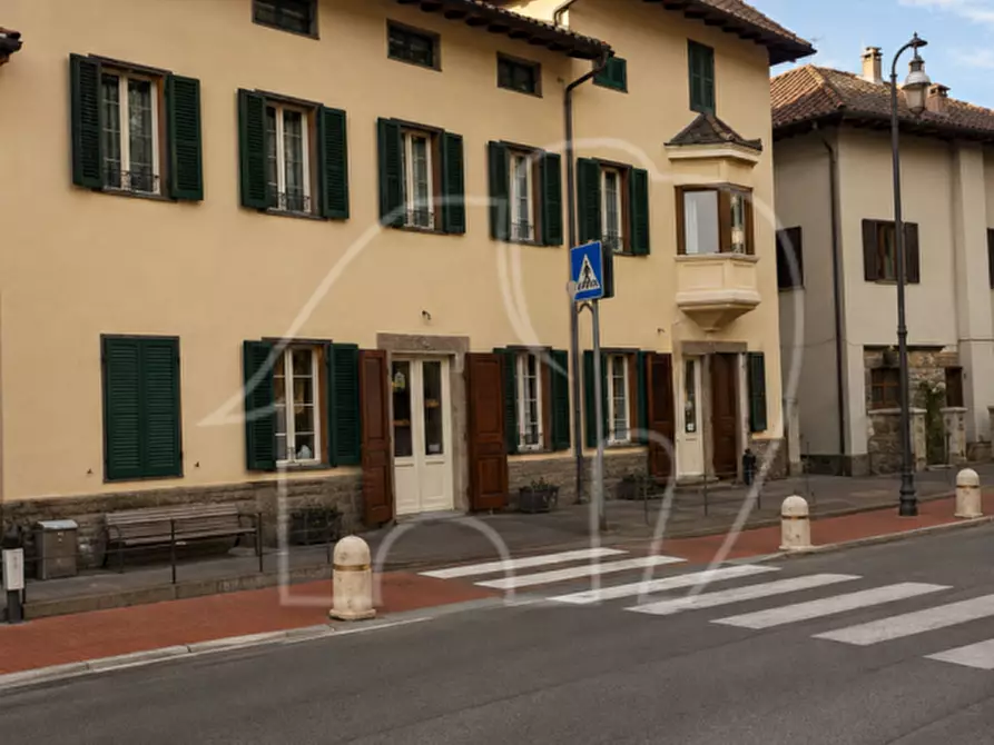 Immagine 5 di Negozio in vendita  in Hauptplatz - Piazza Principale a Ora .Auer.