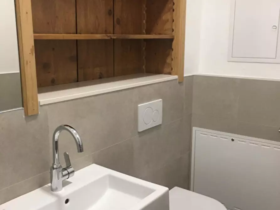 Immagine 4 di Negozio in vendita  in Hauptplatz - Piazza Principale a Ora .Auer.