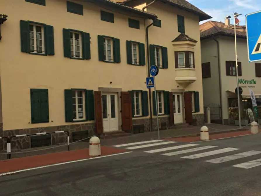 Immagine 5 di Negozio in vendita  in Hauptplatz - Piazza Principale a Ora .Auer.