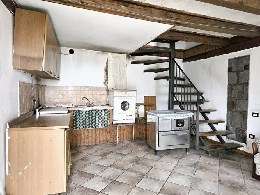 Immagine 5 di Appartamento in vendita  in frazione Ronchedel, N. 4/a a Seren Del Grappa