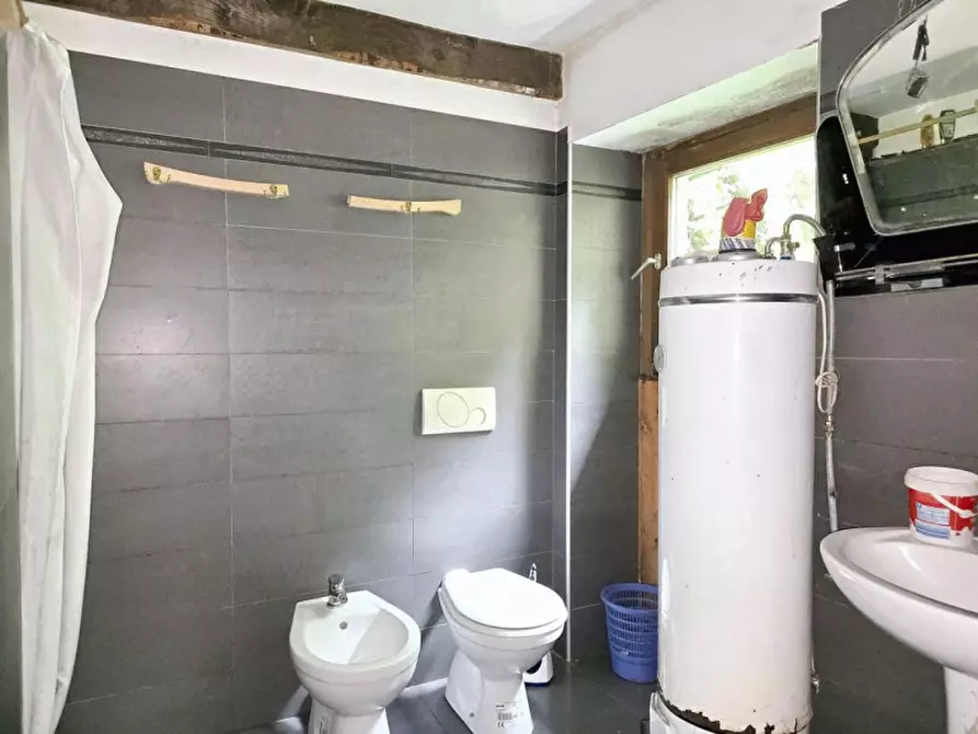 Immagine 9 di Appartamento in vendita  in frazione Ronchedel, N. 4/a a Seren Del Grappa