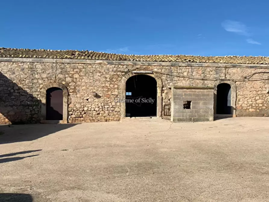Immagine 2 di Rustico / casale in vendita  in Contrada Mangiapane a Ragusa