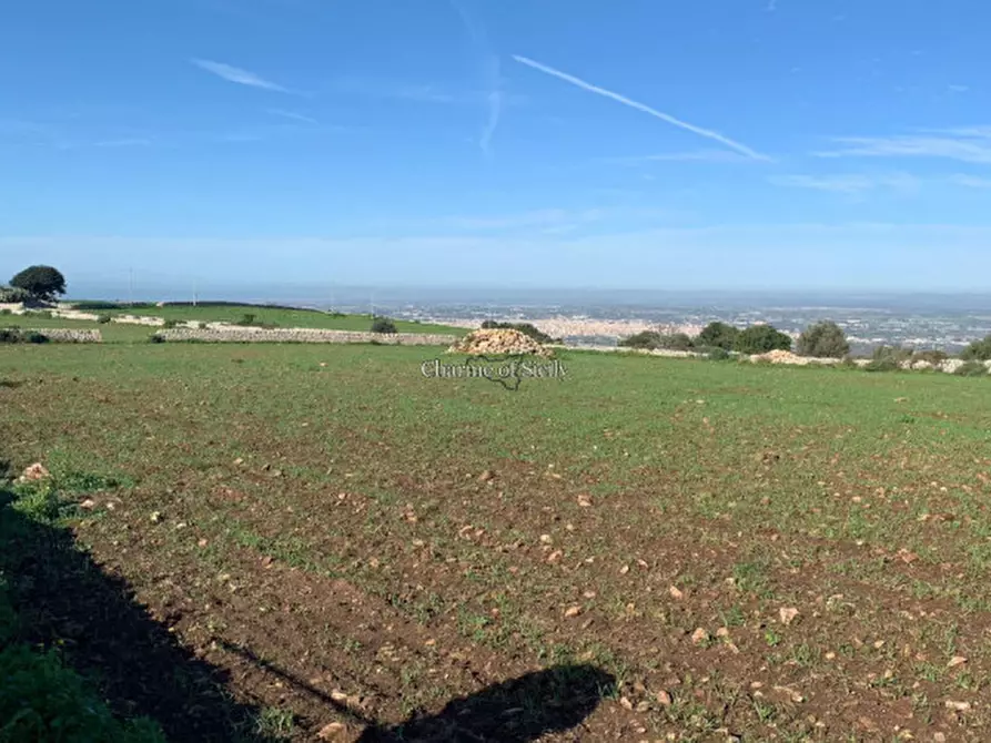 Immagine 26 di Rustico / casale in vendita  in Contrada Mangiapane a Comiso