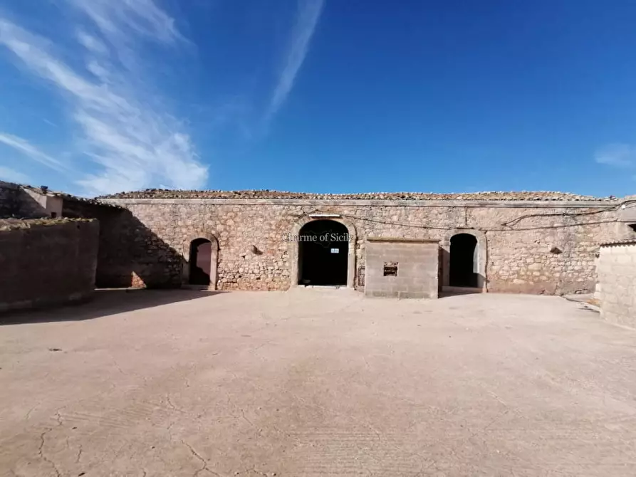 Immagine 31 di Rustico / casale in vendita  in Contrada Mangiapane a Ragusa